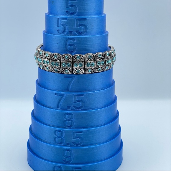 Art Deco Stretch Silver-Tone Bracelet w/ Aqua Blue Crystal Rhinestones Size 6.5